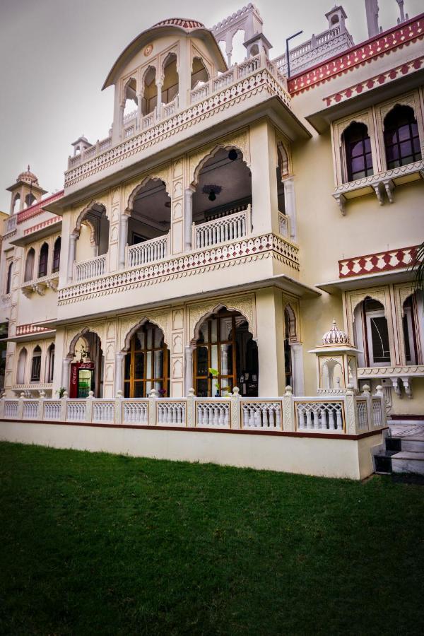 Krishna Palace - A Heritage 3* Jaipur