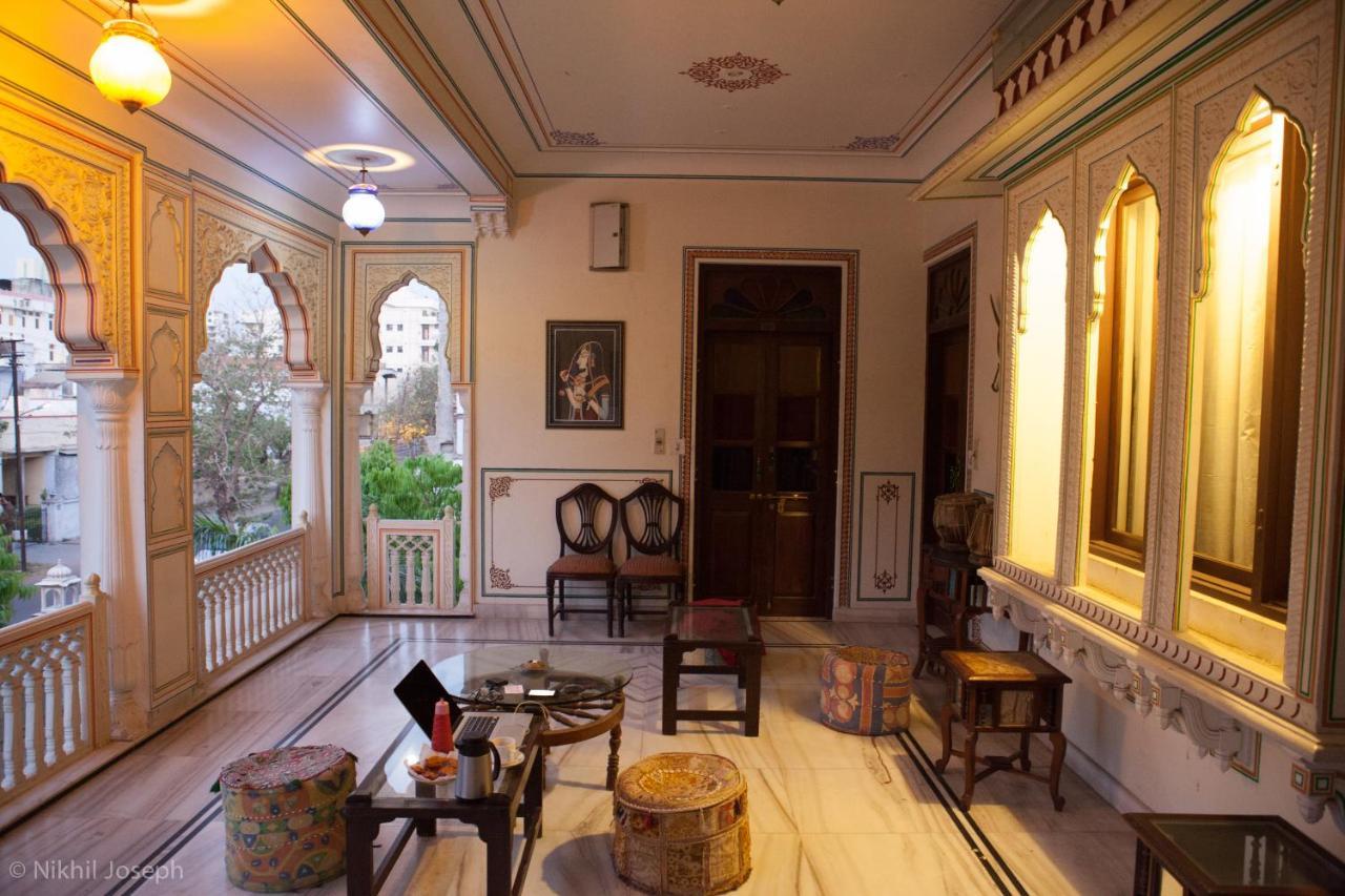 Krishna Palace - A Heritage होटल 3*